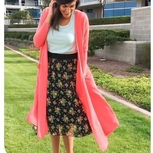 NWT Lularoe Sarah Duster Cardigan Small Coral Pink Knit Long Sleeve Pockets